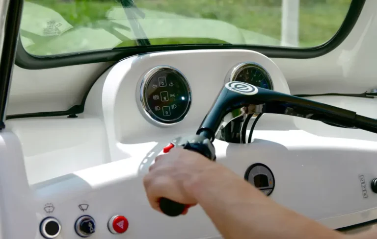 alugar ou comprar um tuk tuk